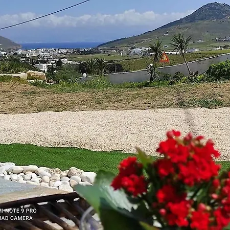 Irini's Earth House With Jacuzzi アパート *