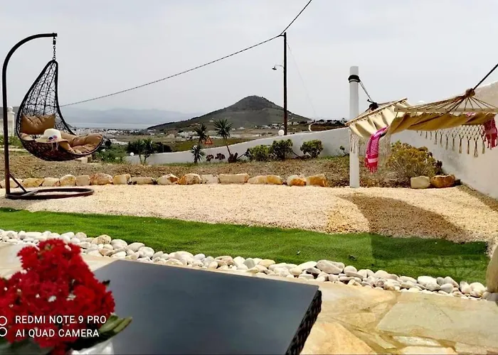 아파트 Irini's Earth House With Jacuzzi *