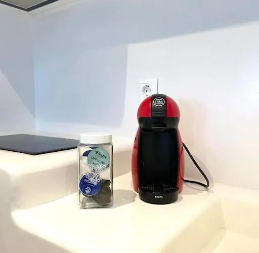 아파트 Irini's Earth House With Jacuzzi *